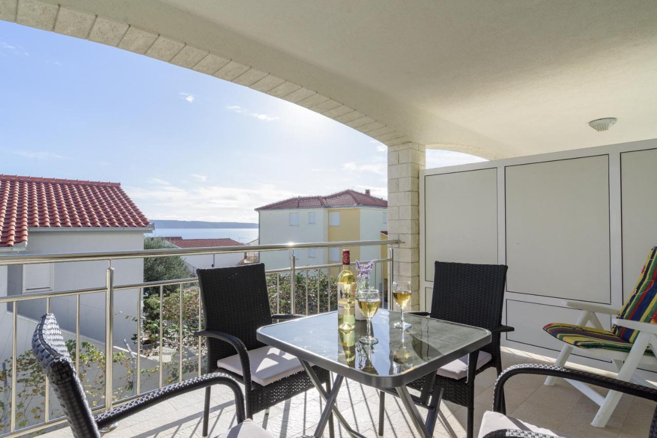 Apartmani Emil Трогир Экстерьер фото
